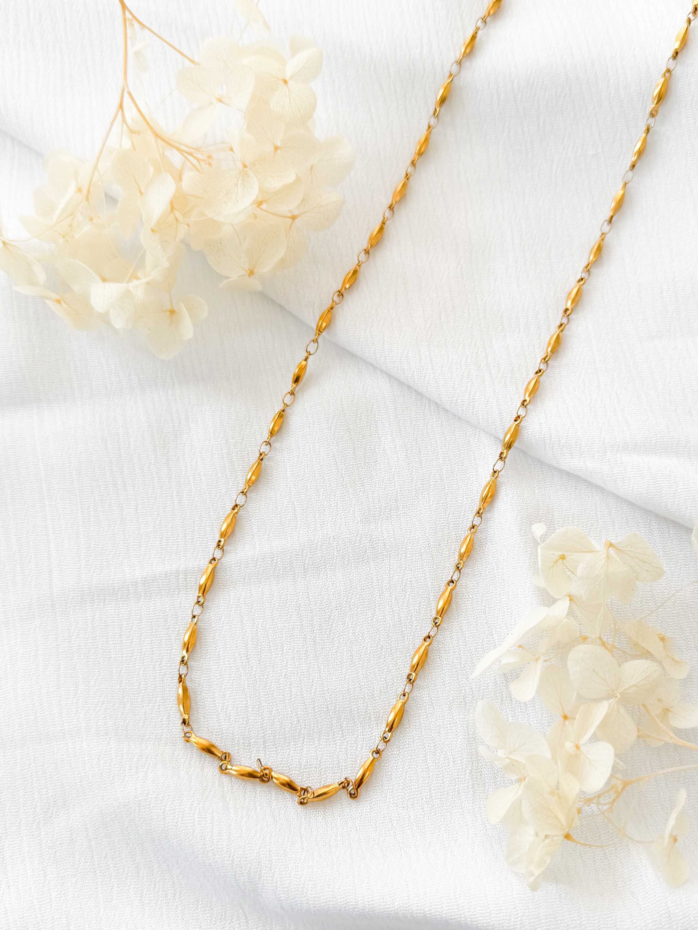 COLLAR OVAL