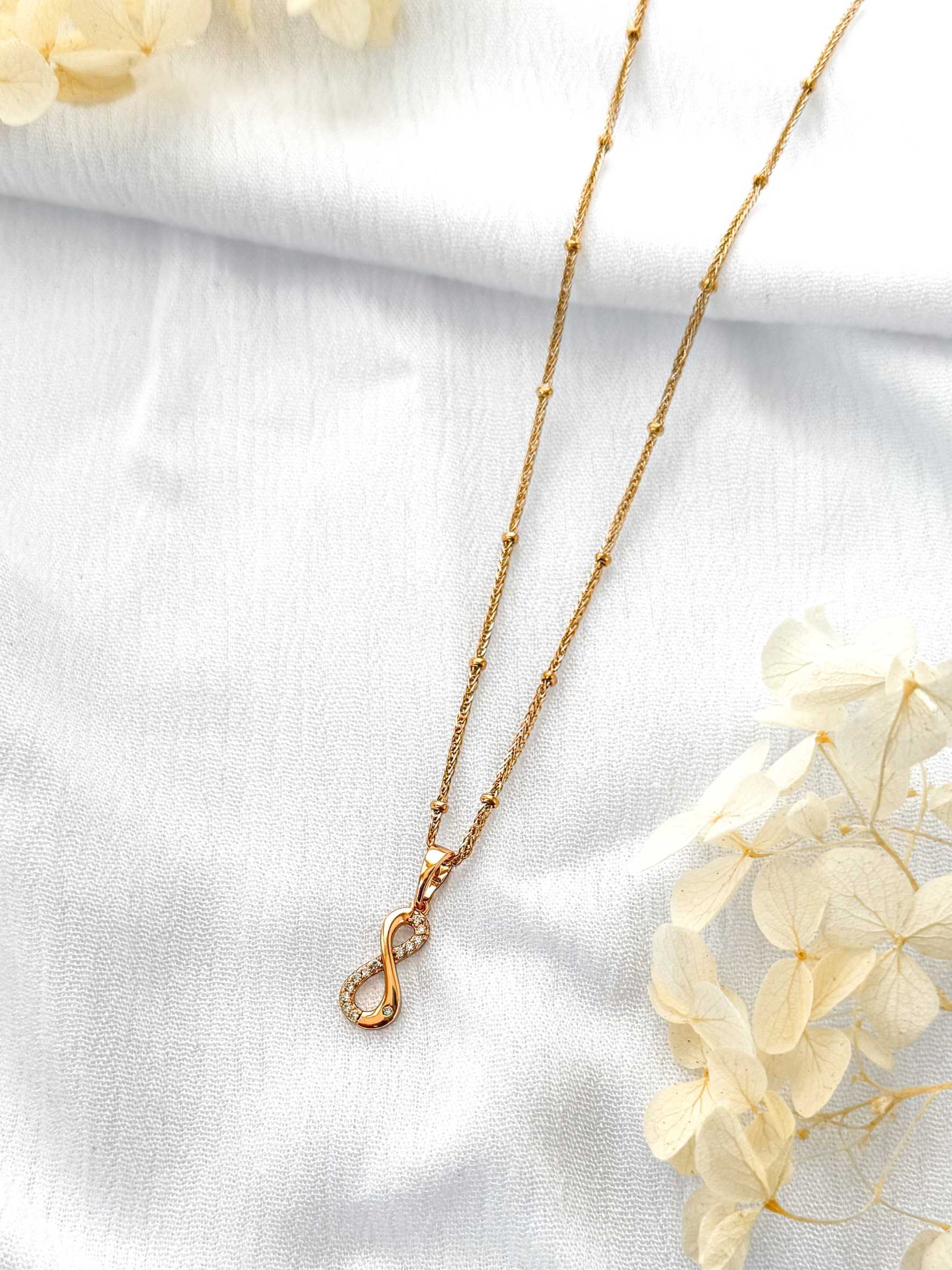 COLLAR ALMA INFINITA