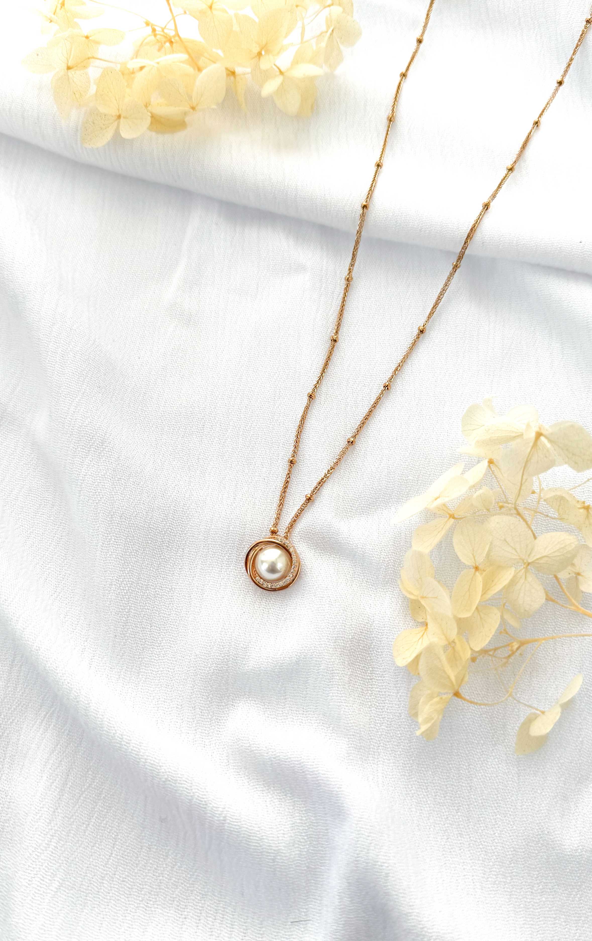 COLLAR PERLA DE LUNA