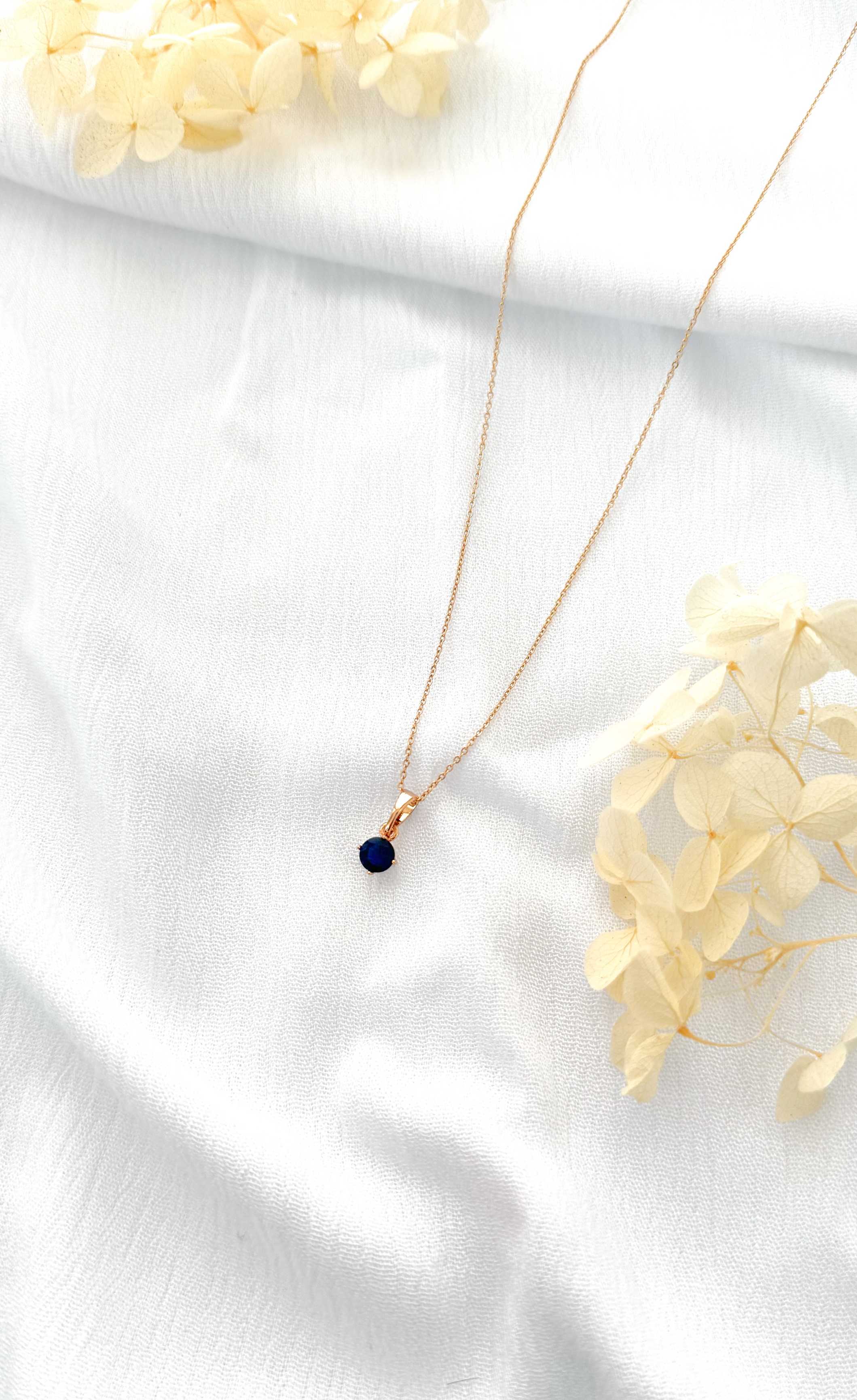 COLLAR PUNTO DE LUZ NIGHT BLUE