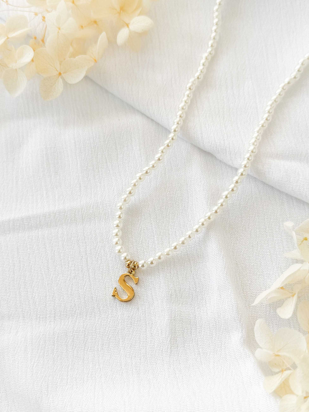 COLLARES INICIAL PERLA