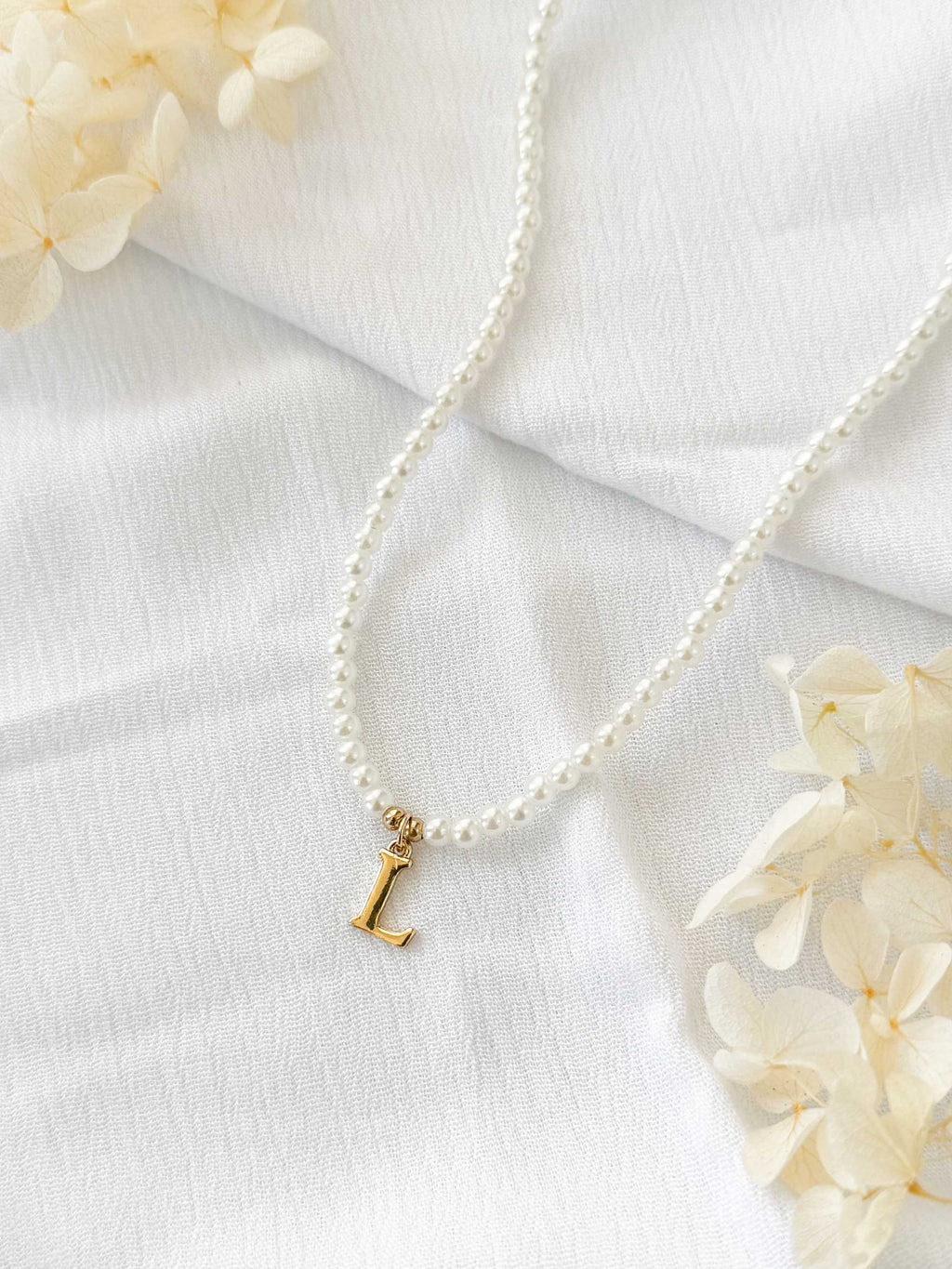 COLLARES INICIAL PERLA